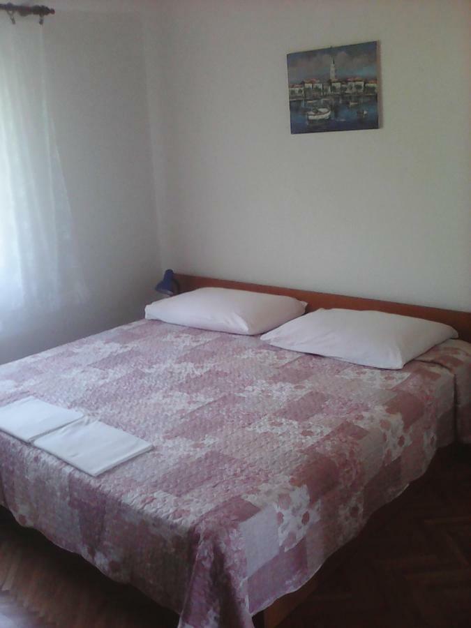 Apartmani Ivona Podgora Exterior photo
